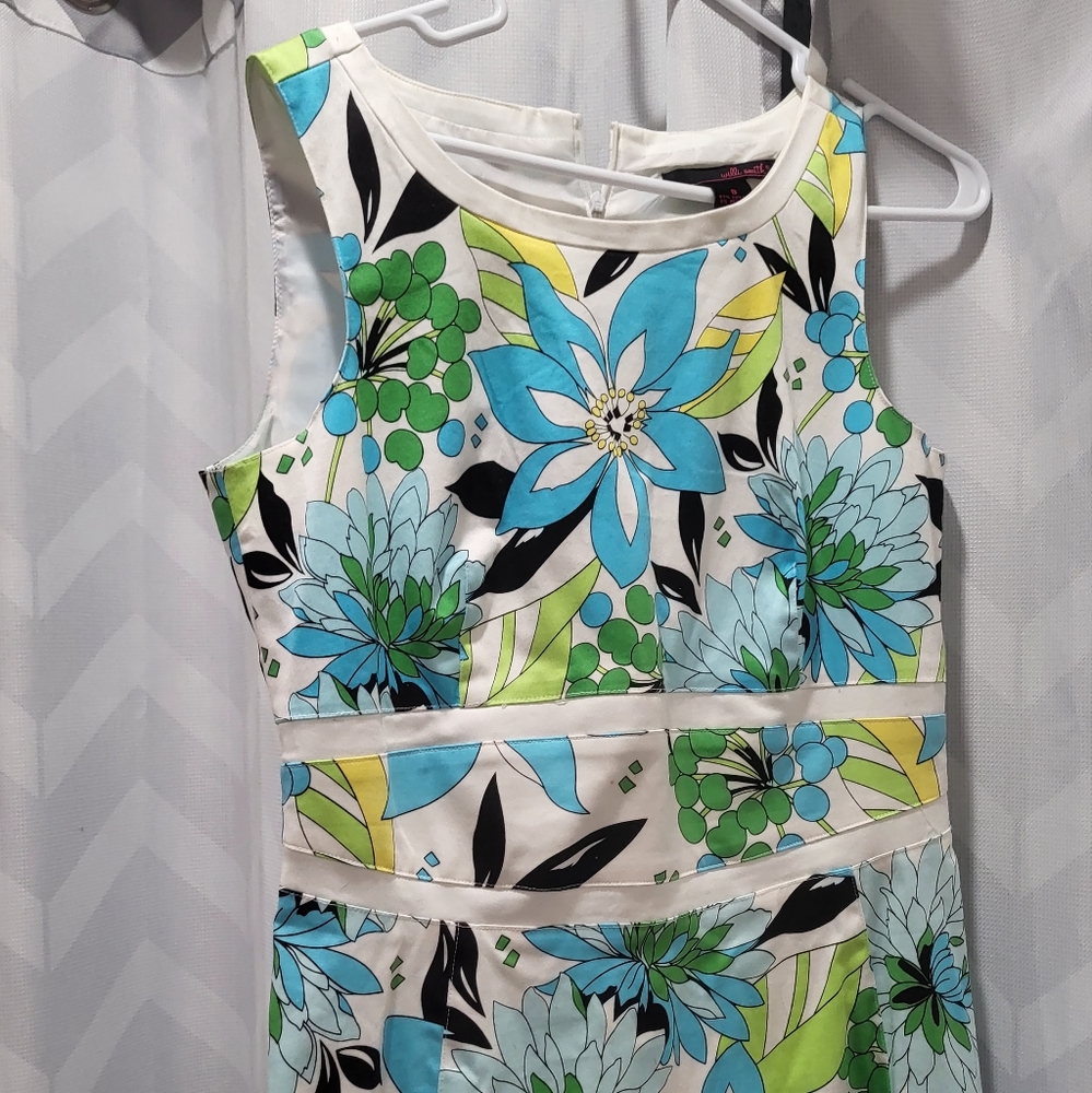 Dress - Picture 4 of 5